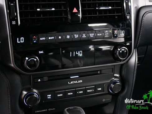 Used 2023 Lexus GX 460 w/ Black Line Special Edition AWD/4WD image 42