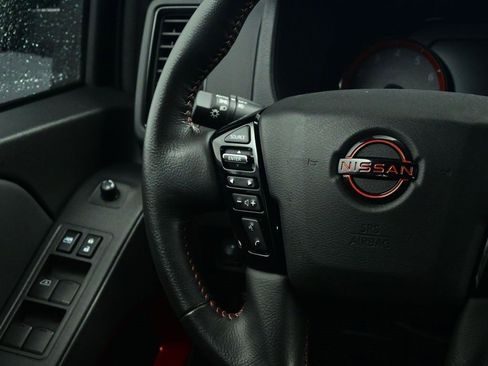 Used 2024 Nissan Frontier PRO-4X w/ Pro Premium Package image 10