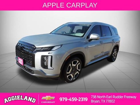 Used 2023 Hyundai Palisade SEL w/ Premium Package image 9