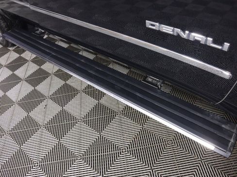 Used 2019 GMC Yukon Denali w/ Denali Ultimate Package image 51