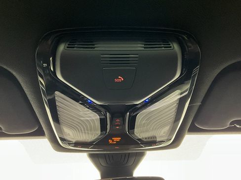 Used 2022 BMW X6 xDrive40i w/ Premium Package image 13