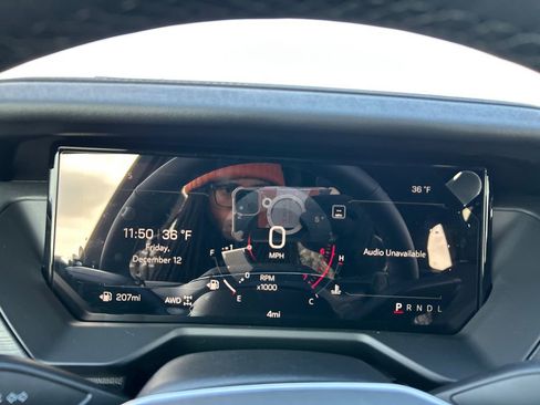 New 2026 GMC Acadia Elevation image 24