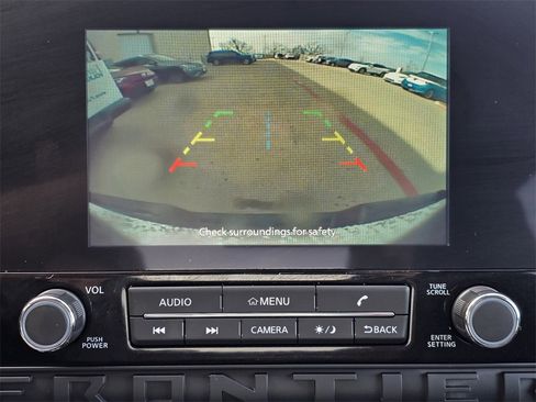 Used 2025 Nissan Frontier S image 12