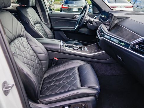 Used 2024 BMW X5 xDrive40i image 17