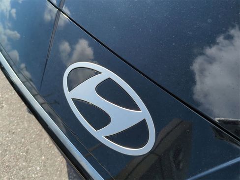 New 2026 Hyundai Elantra SEL Sport image 13