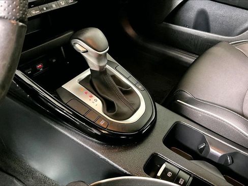 Used 2022 Kia Forte GT-Line w/ GT-Line Technology Package image 17