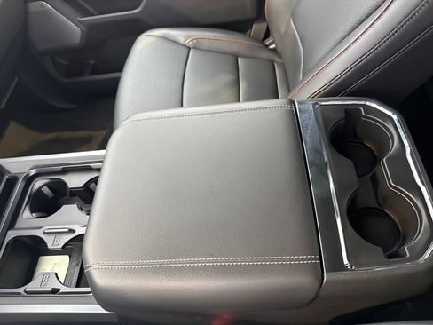 Used 2026 Ford F350 Lariat w/ FX4 Off-Road Package image 15