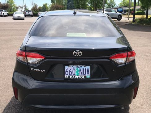 Used 2020 Toyota Corolla L FWD image 5