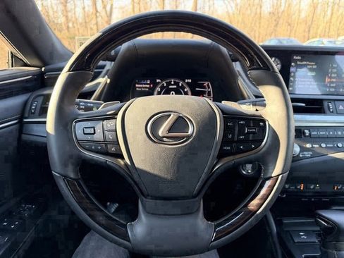 Used 2021 Lexus ES 350 350 w/ Premium Package image 17