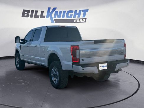 Used 2019 Ford F350 Platinum w/ Platinum Ultimate Package image 3