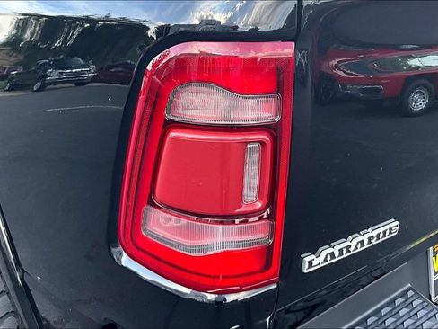 Used 2019 RAM 1500 Laramie AWD/4WD image 24