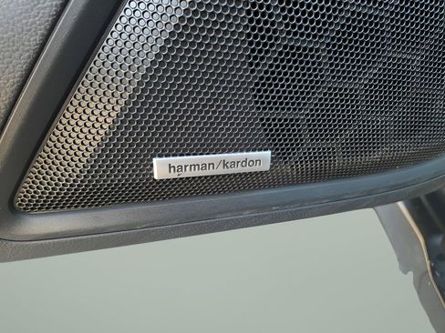 Used 2022 Subaru Outback Limited image 24