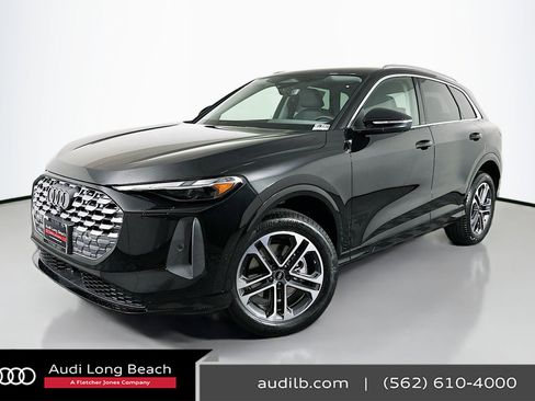 New 2025 Audi Q5 Premium image 1