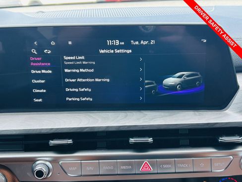 Used 2025 Kia Telluride EX X-Line AWD/4WD image 9