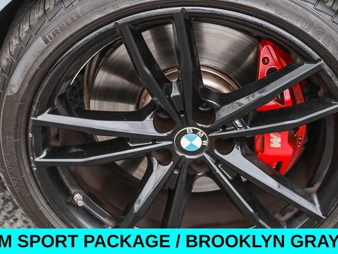 Used 2023 BMW 330i Sedan w/ M Sport Package RWD image 10