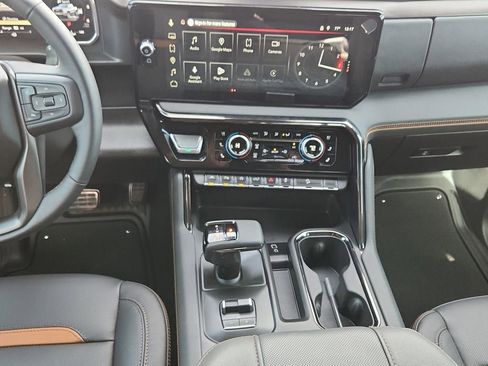 Used 2026 GMC Sierra 1500 AT4 w/ AT4 Premium Package image 11