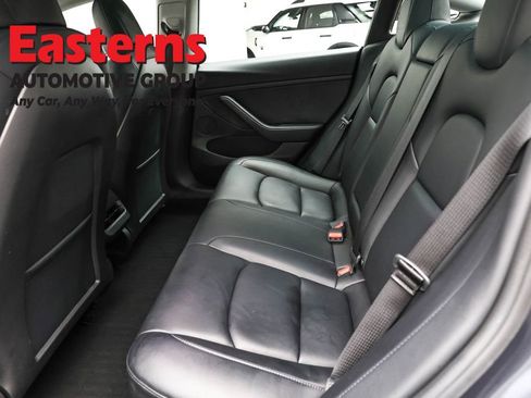 Used 2022 Tesla Model 3 image 19