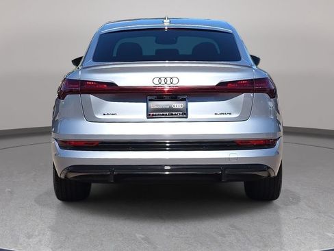 Used 2023 Audi e-tron Premium Plus w/ Premium Plus Package AWD/4WD image 7