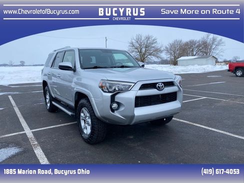 Used 2018 Toyota 4Runner SR5 image 1
