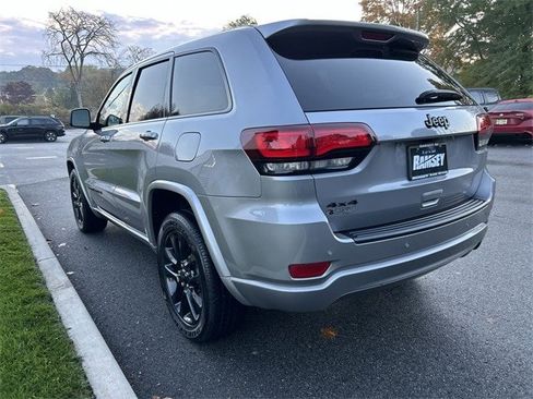 Certified 2020 Jeep Grand Cherokee Altitude image 6