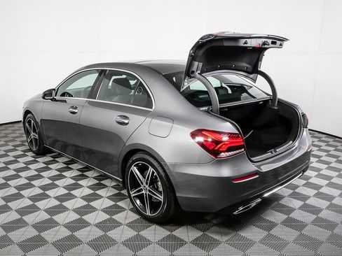 Used 2019 Mercedes-Benz A 220 A 220 image 32