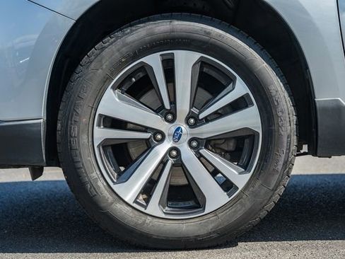 Used 2019 Subaru Outback 2.5i Limited image 17