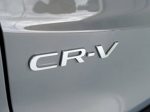 Used 2025 Honda CR-V LX image 8