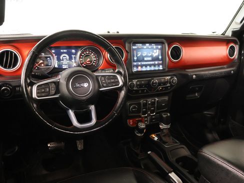 Used 2021 Jeep Wrangler Unlimited Rubicon AWD/4WD image 2