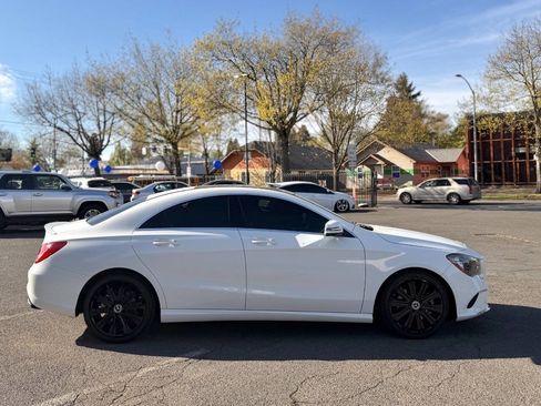 Used 2019 Mercedes-Benz CLA 250 image 5