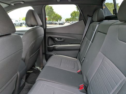 Used 2022 Hyundai Santa Cruz SEL Premium AWD/4WD image 14