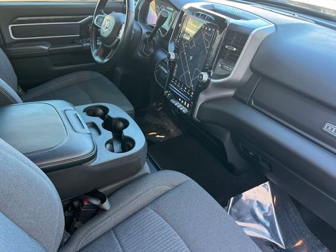 Used 2024 RAM 3500 Big Horn w/ Sport Appearance Package image 16