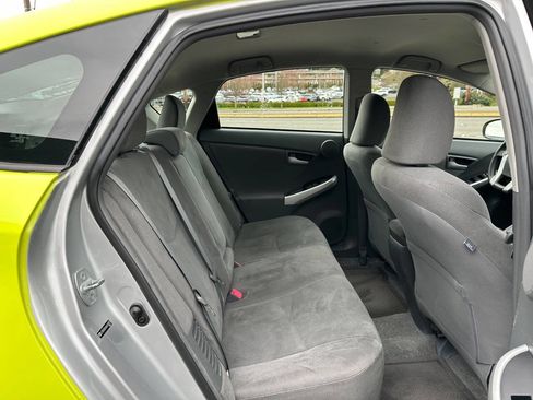 Used 2010 Toyota Prius II 4dr Hatchback image 22