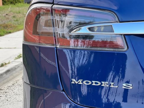 Used 2019 Tesla Model S 75D image 26