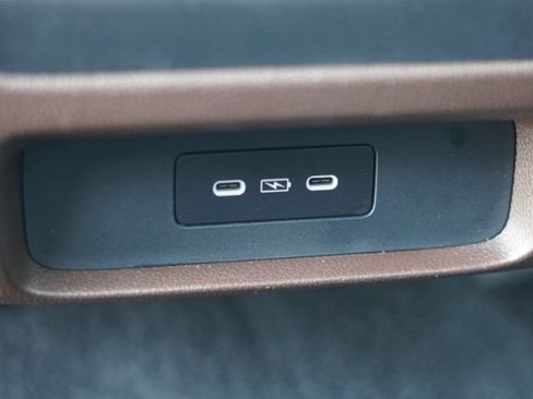 Used 2025 Honda Odyssey Touring image 39