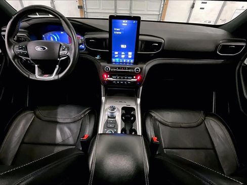 Used 2020 Ford Explorer ST w/ Premium Technology Package image 15