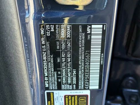 Certified 2025 Mercedes-Benz GLS 450 4MATIC image 37