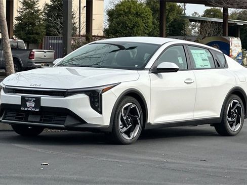 New 2026 Kia K4 EX image 8
