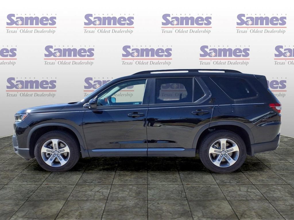 Certified 2026 Honda Pilot EX-L image 4