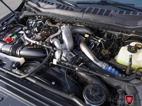 Used 2022 Ford F350 Lariat w/ Tremor Off-Road Package image 51