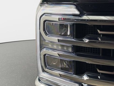 Used 2025 Ford F250 King Ranch w/ Chrome Package AWD/4WD image 10