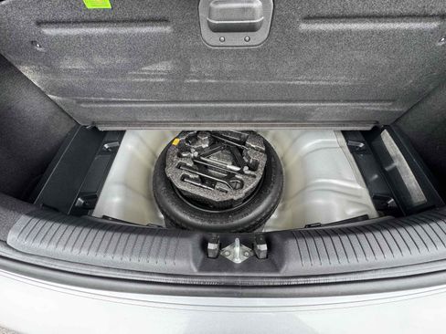 Used 2020 Hyundai Elantra GT FWD image 22