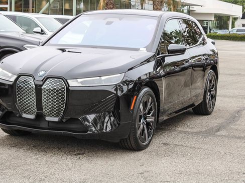 Certified 2024 BMW iX xDrive50 w/ Sport Package AWD/4WD image 3