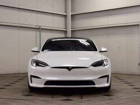 Used 2021 Tesla Model S Plaid image 2