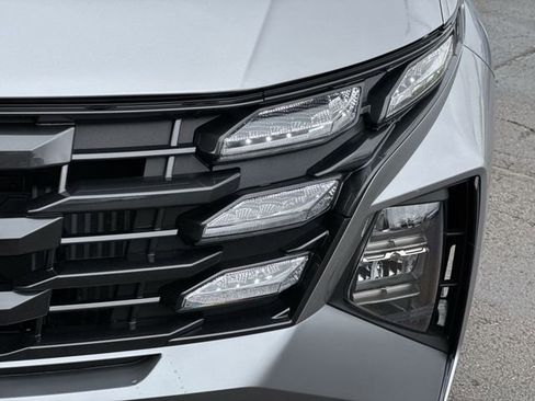 New 2026 Hyundai Tucson Blue SE image 34