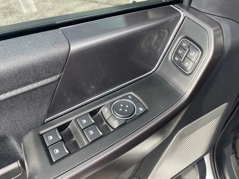 Used 2026 Ford F150 Lariat w/ Equipment Group 502A High AWD/4WD image 11