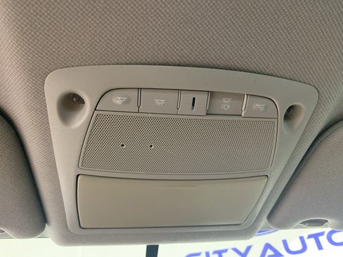 Used 2019 Nissan Sentra SV FWD image 25