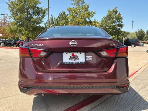 Used 2023 Nissan Altima 2.5 SV FWD image 7
