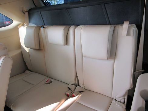Used 2019 Toyota Highlander Limited AWD/4WD image 23