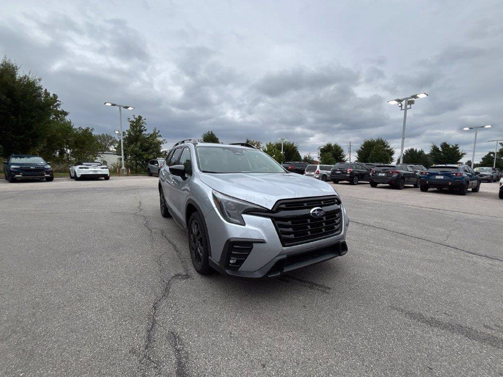 Used 2024 Subaru Ascent Onyx Edition AWD/4WD image 7