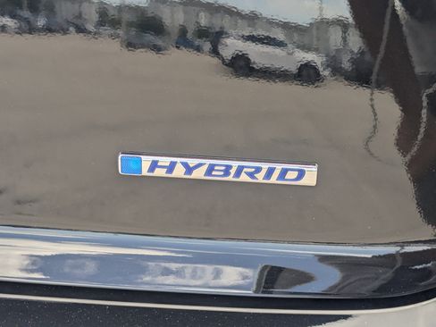 Used 2025 Honda Accord EX-L image 12